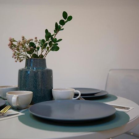 Yellow Apartment Κλουζ-Ναπόκα Εξωτερικό φωτογραφία