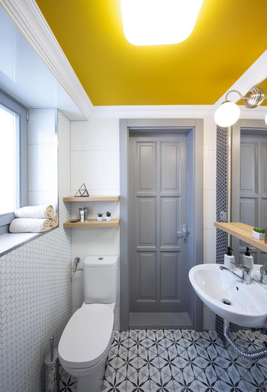 Yellow Apartment Κλουζ-Ναπόκα Εξωτερικό φωτογραφία