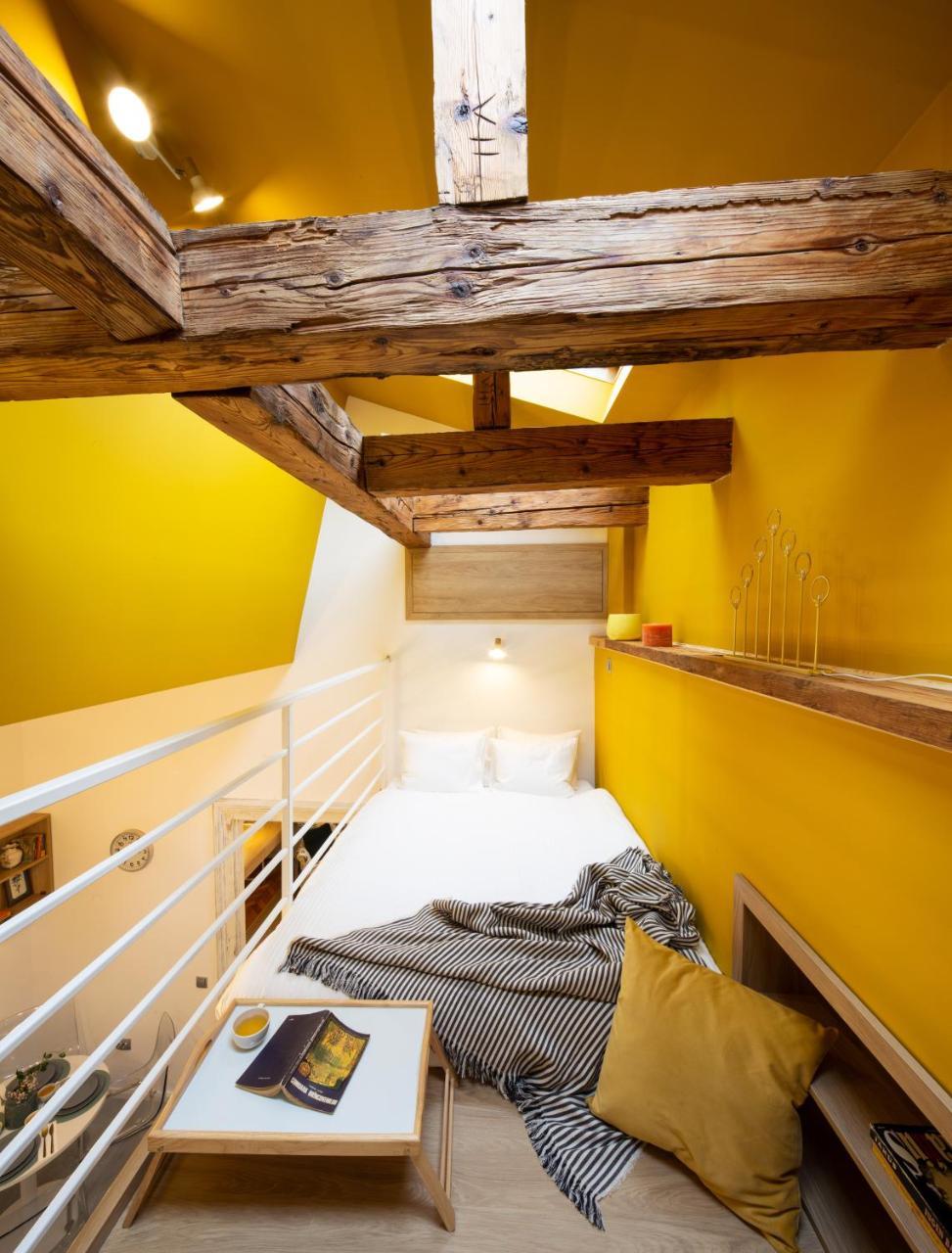 Yellow Apartment Κλουζ-Ναπόκα Εξωτερικό φωτογραφία